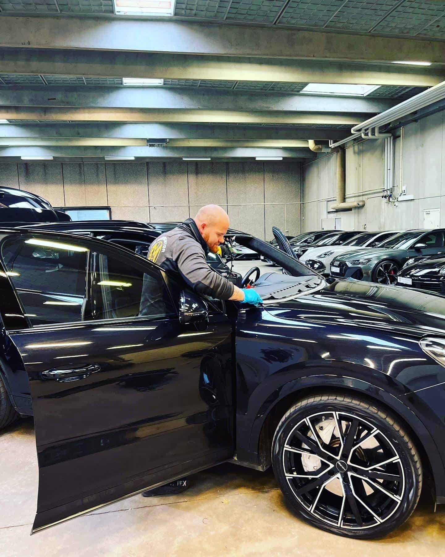 Prisguide: Hvad koster det egentlig at få udskiftet forruden?