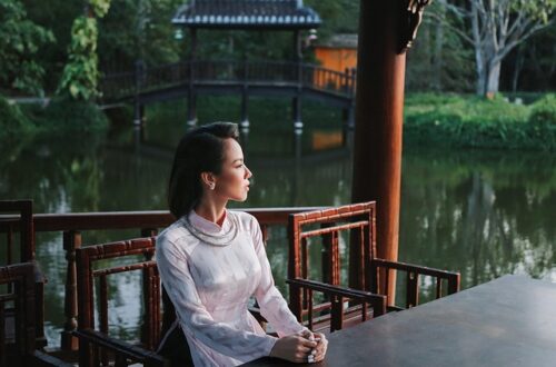 Mode på budget: Sådan shopper du smart og billigt